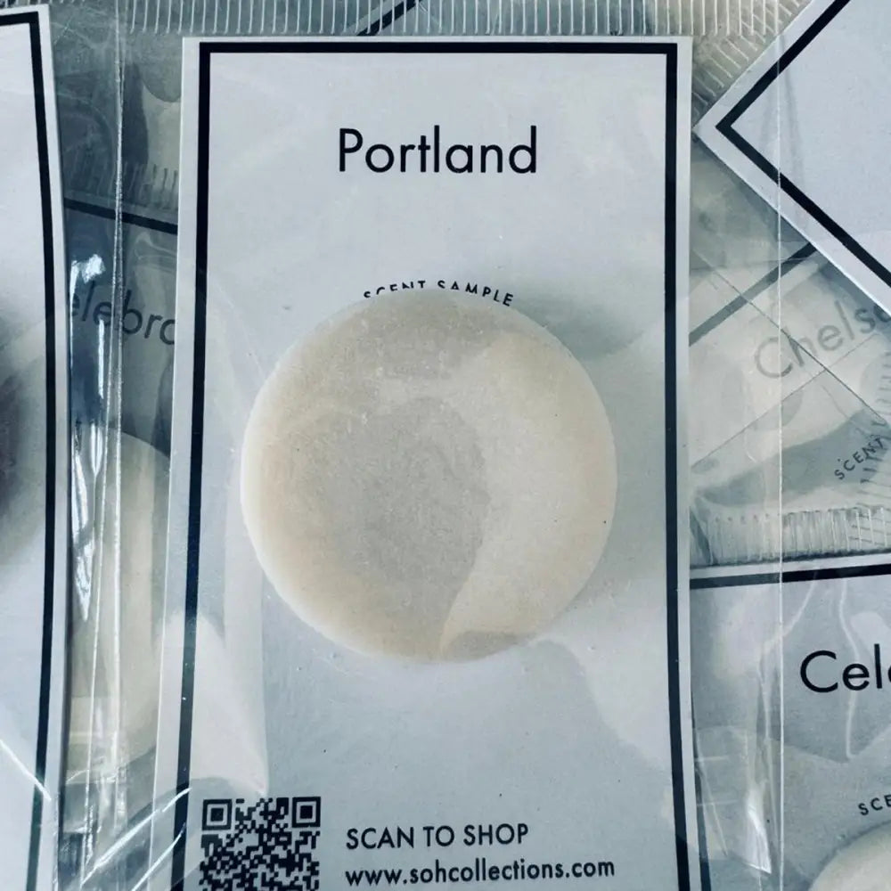 White round wax scent sample in clear plastic packaging for Wax Melt Sample Pack diffuser